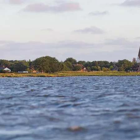Sonnendeck - Hues In Lee Suddorf