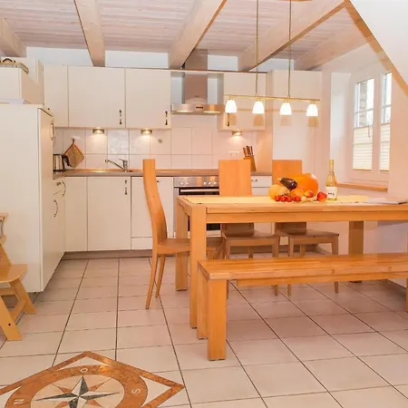 Sonnendeck - Hues In Lee Suddorf