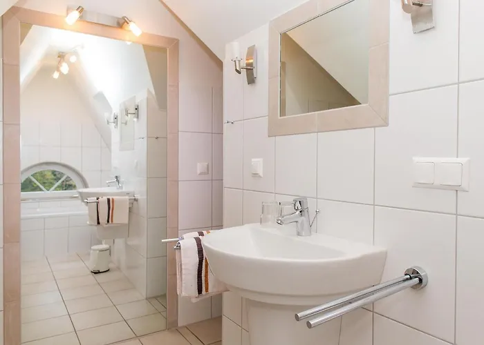 Sonnendeck - Hues In Lee * Suddorf